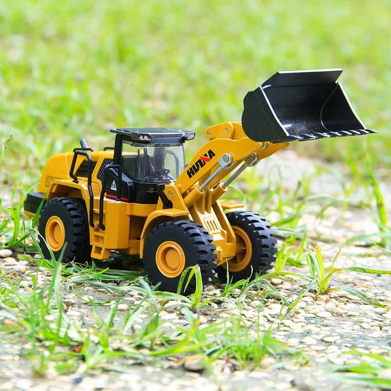 Miniatura de Carregadeira em Metal HUINA