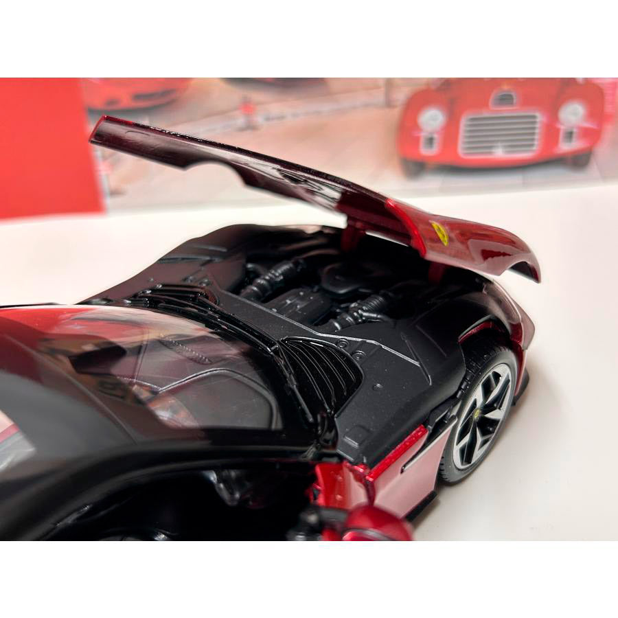 Ferrari 12 Cilindri 1:24