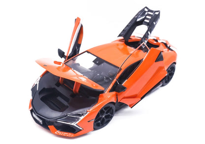 Lamborghini Revuelto em Escala 1:18