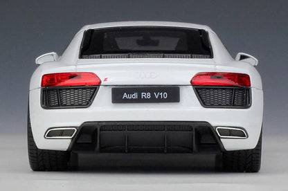 Audi R8 V10 1:24