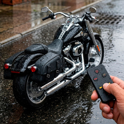 Harley Fat Boy 1:6 com Controle Remoto e Efeitos Realistas