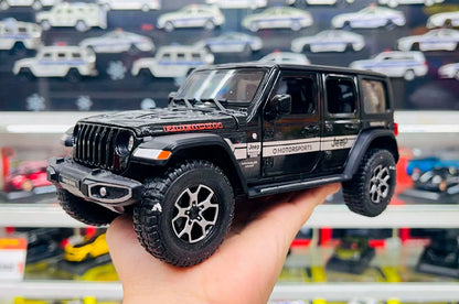 Miniatura de Jeep Wrangler Rubicon 4x4 em Escala 1:22