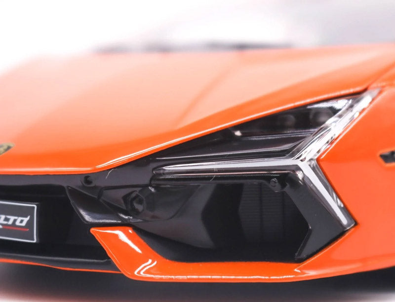 Lamborghini Revuelto em Escala 1:18