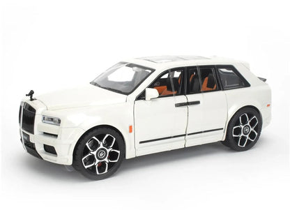 Rolls-Royce Cullinan em Escala 1:20