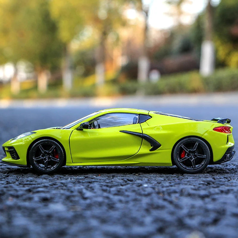 Corvette Stingray 2020 em Escala 1:24