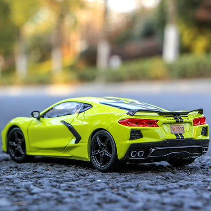 Corvette Stingray 2020 em Escala 1:24