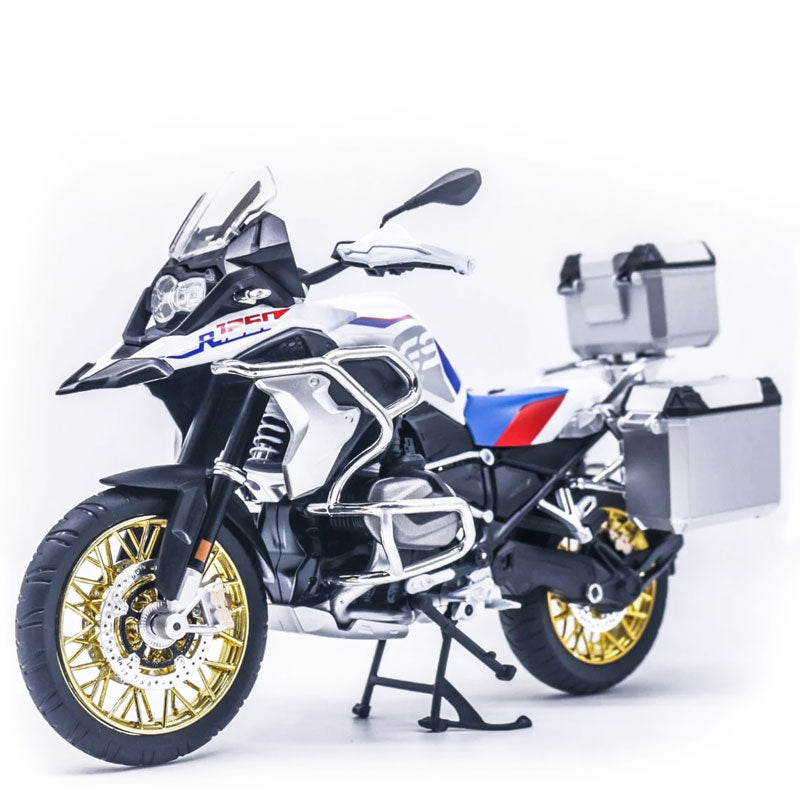 Miniatura Gigante de BMW R1250 GS ADV com Alforjes em Escala 1:9