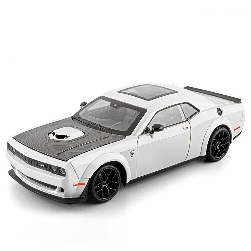 Dodge Challenger R/T Scat Pack 1:18