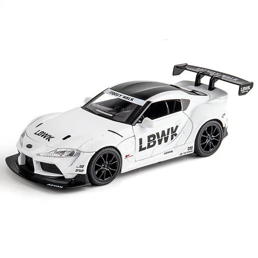 Toyota GR Supra Racing em Escala 1:22