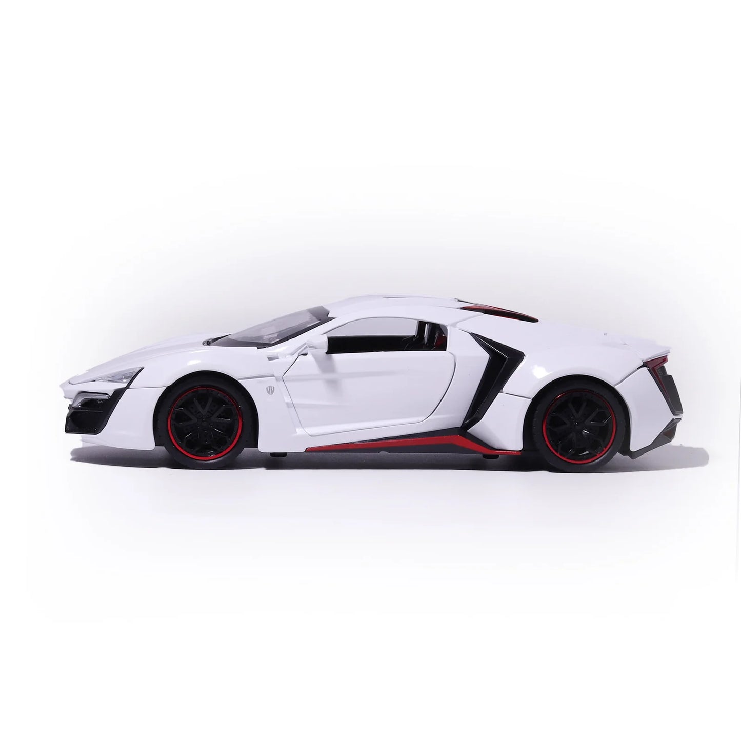 Lykan HyperSport em Escala 1:24